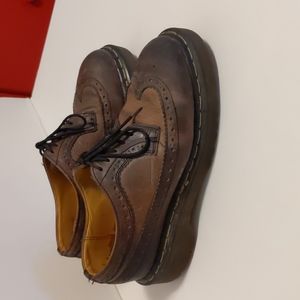 Dr. Martens 3989 Wingtip Oxfords UK 4 US Womens 6 Brown Leather England Platform